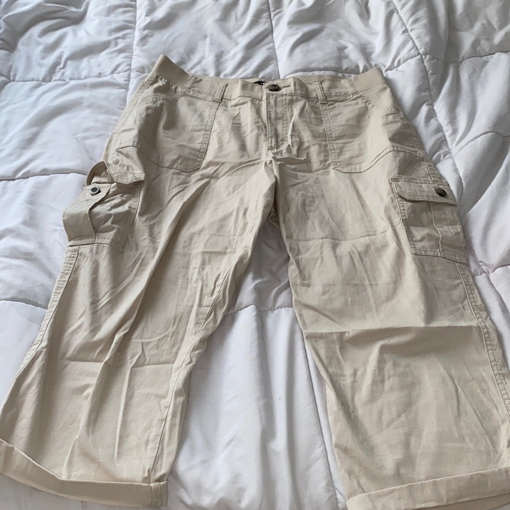 mid rise comfy stretchy pants.